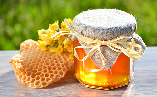 Конопляный мед Мед и пчелиные соты