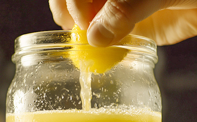 Лимонный сок для свекольного канна-лимонада