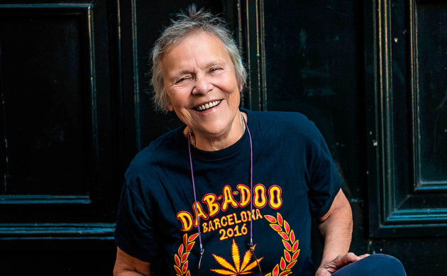 Никка Ти: Пионер solventless гашиша