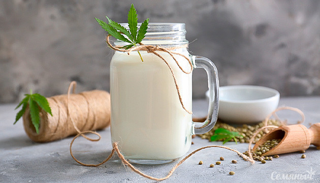 Баночка молока из семян конопли